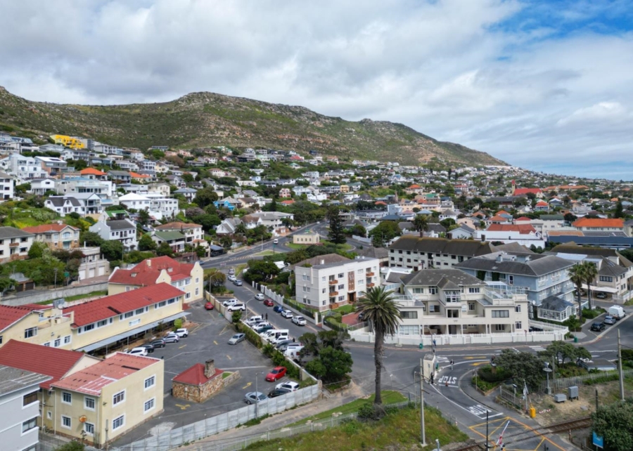 3 Bedroom Property for Sale in Fish Hoek Western Cape
